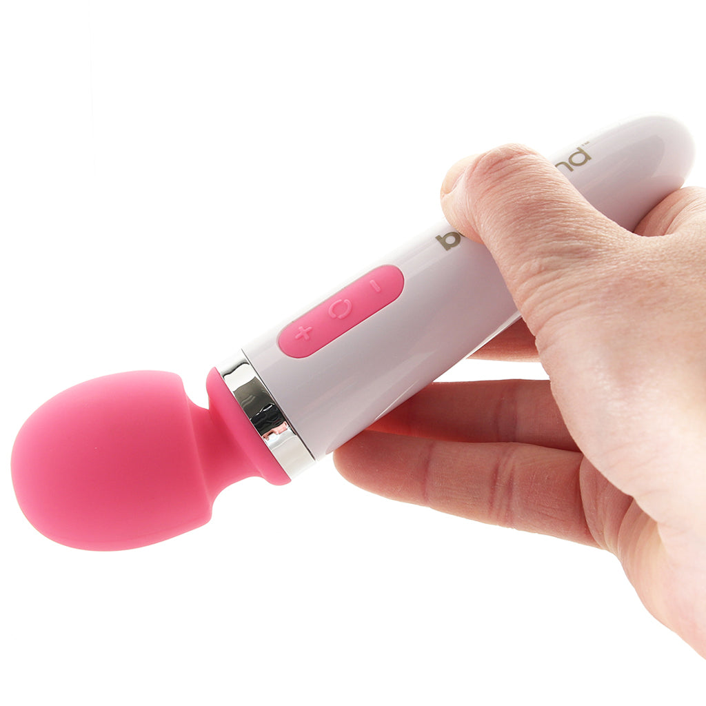 BodyWand Aqua Mini Rechargeable Vibe in Pink - Image 4